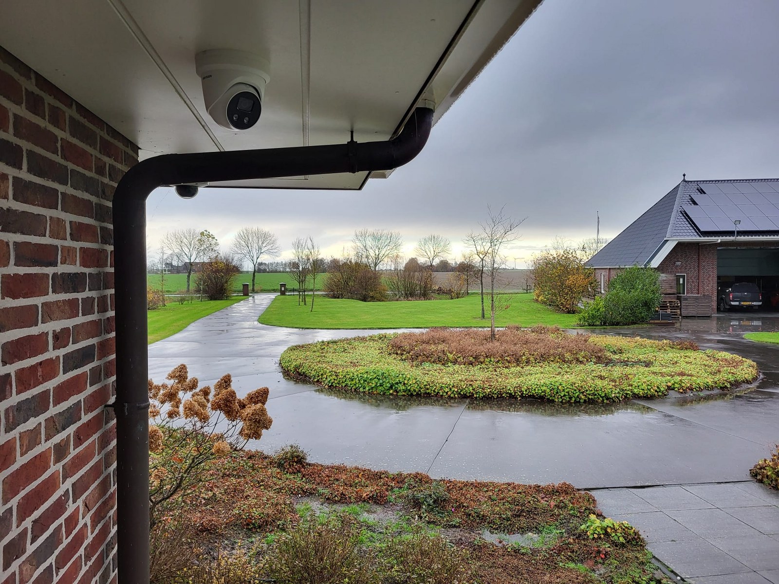 WhatsApp Image 2025-10-21 at 10.27.31 (3)_1600x1200 WhatsApp Image 2025-10-21 at 10.27.31 (3)_1600x1200